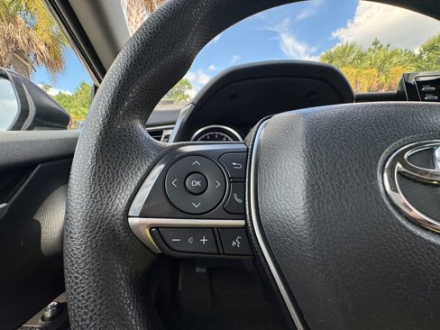 Used 2024 Toyota Camry LE image 14