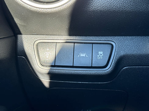 Used 2020 Kia Forte LXS image 22