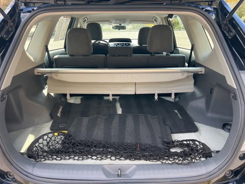 Used 2013 Toyota Prius V image 26