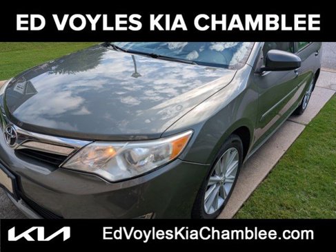 Used 2014 Toyota Camry XLE image 1