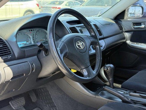 Used 2002 Toyota Camry LE image 21