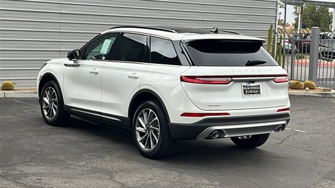 New 2025 Lincoln Corsair FWD image 3