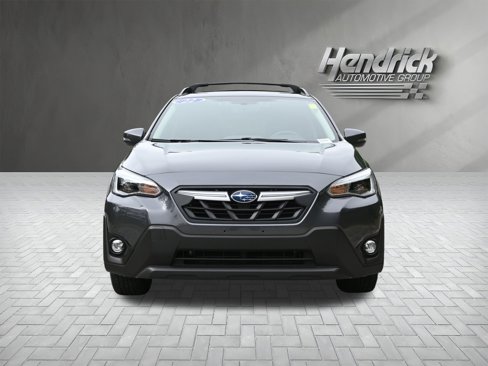 Certified 2022 Subaru Crosstrek 2.5i Limited w/ Moonroof Package 2 image 3