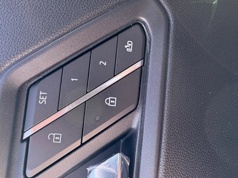 New 2026 Chevrolet Colorado Z71 w/ Technology Package image 16