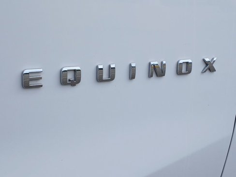 Used 2024 Chevrolet Equinox LT image 33