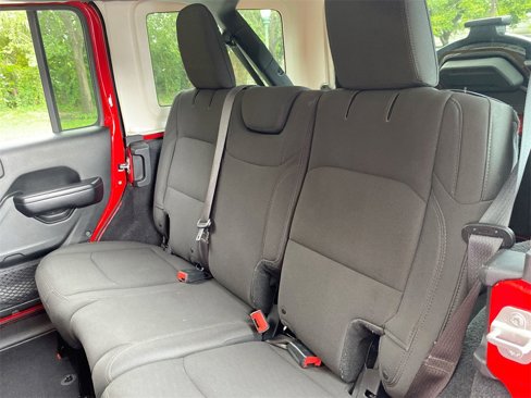 Used 2018 Jeep Wrangler Unlimited Sport S image 37