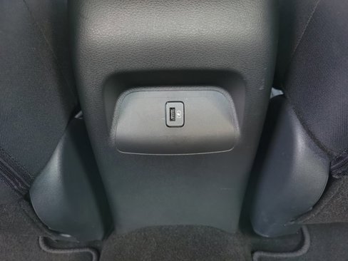 Used 2025 Nissan Sentra SV image 11