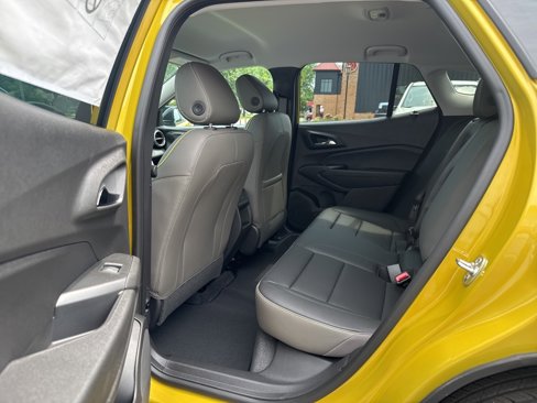 New 2025 Chevrolet Trax ACTIV image 15