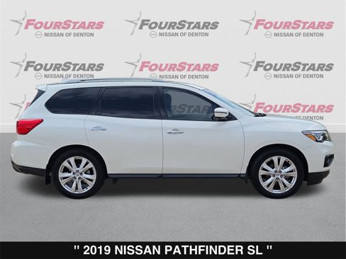Used 2019 Nissan Pathfinder SL w/ SL Premium Package image 3