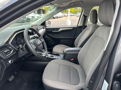 Certified 2022 Ford Escape SE image 27