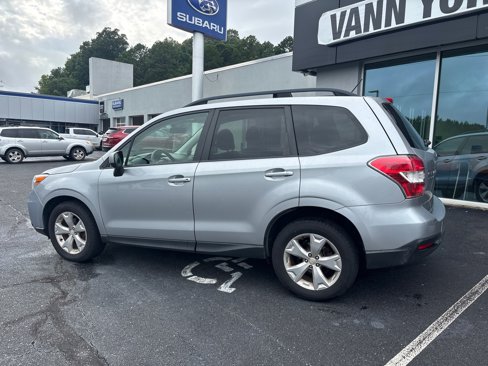 Used 2015 Subaru Forester 2.5i Premium w/ All-Weather Package image 8