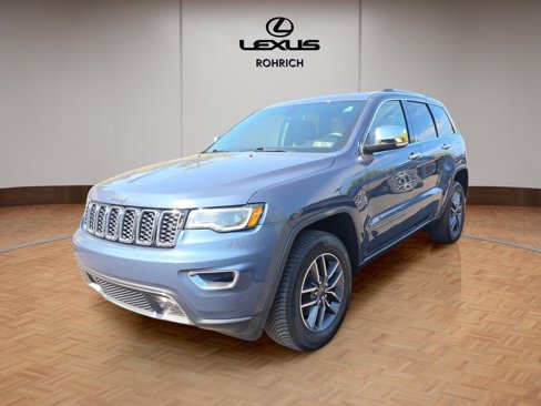 Used 2019 Jeep Grand Cherokee Limited w/ Luxury Group II image 4