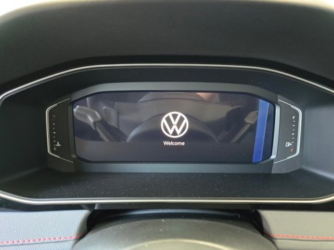 New 2025 Volkswagen Jetta GLI Autobahn image 40
