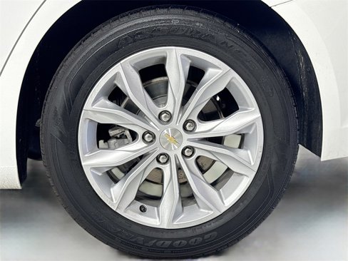 Used 2021 Chevrolet Malibu LT image 10