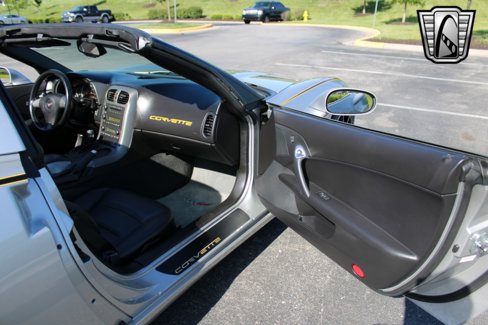 Used 2007 Chevrolet Corvette Coupe image 22