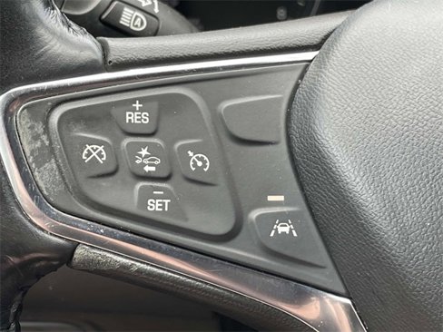 Used 2021 Chevrolet Equinox Premier w/ Redline Edition image 17