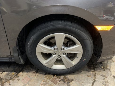 Used 2019 Honda Odyssey EX image 21