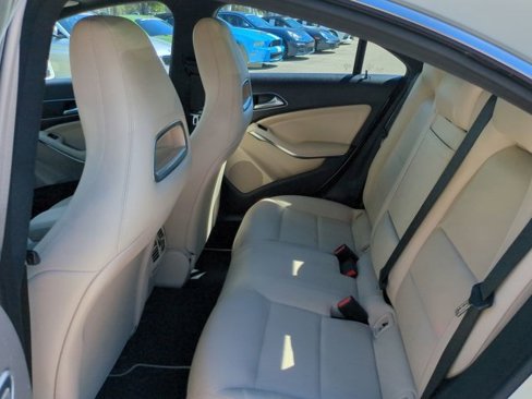 Used 2016 Mercedes-Benz CLA 250 4MATIC image 12