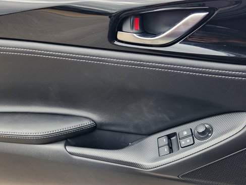 New 2025 MAZDA MX-5 Miata Club image 21