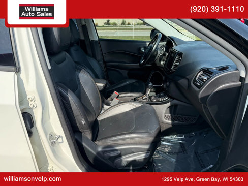 Used 2020 Jeep Compass Limited image 16