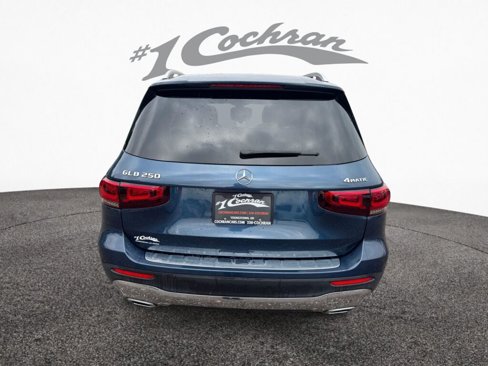 Used 2022 Mercedes-Benz GLB 250 4MATIC image 6