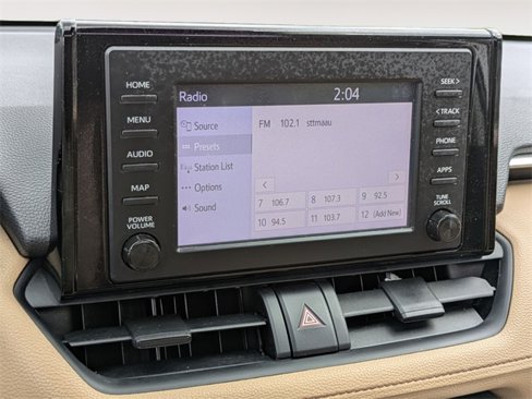 Used 2019 Toyota RAV4 XLE image 18