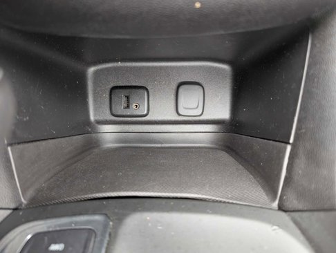 Used 2018 Chevrolet Equinox LT image 28