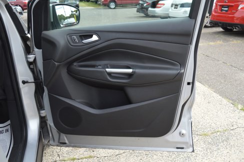 Used 2013 Ford Escape SE image 29