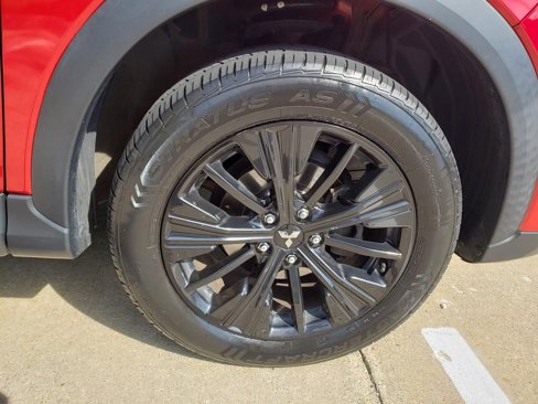 Used 2019 Mitsubishi Eclipse Cross LE image 45