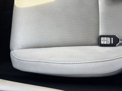 Used 2018 Honda Accord LX image 22
