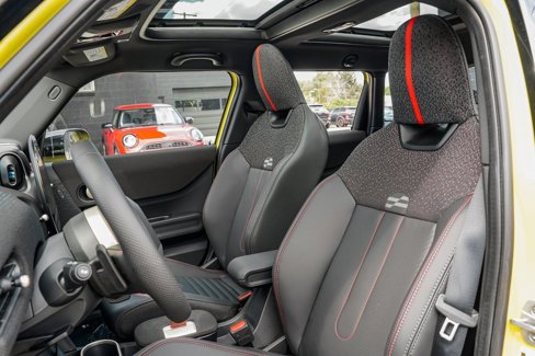 New 2025 MINI Cooper S image 17