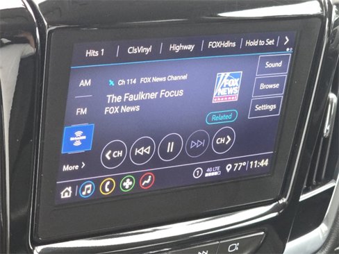 Used 2021 Chevrolet Traverse LT image 4