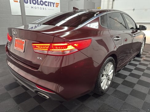 Used 2016 Kia Optima EX image 10