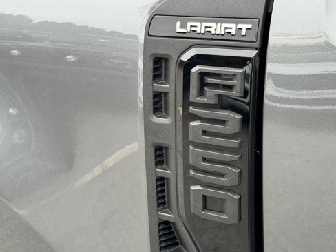Used 2023 Ford F250 Lariat w/ Tremor Off-Road Package image 62