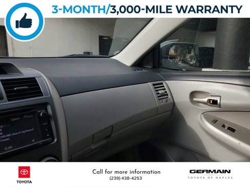 Used 2013 Toyota Corolla LE image 30