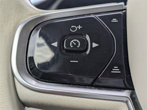 Certified 2023 Volvo V60 B5 Cross Country Plus image 29