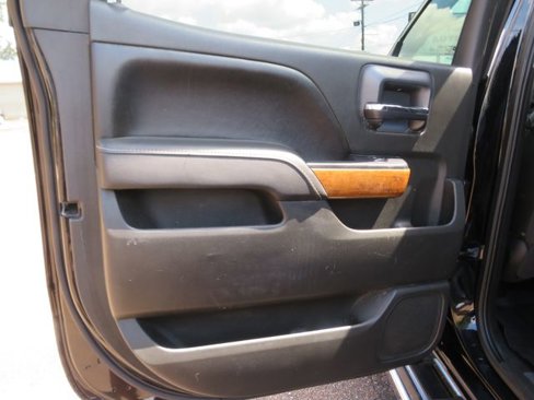Used 2017 Chevrolet Silverado 1500 High Country image 31