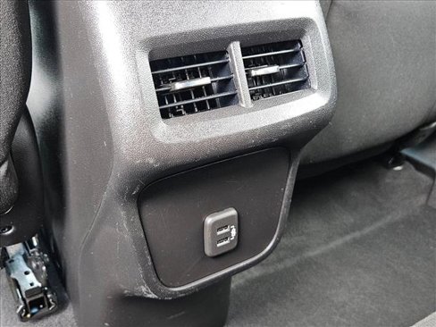 Used 2019 Chevrolet Equinox LT image 17