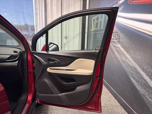 Used 2019 Buick Encore Essence image 26