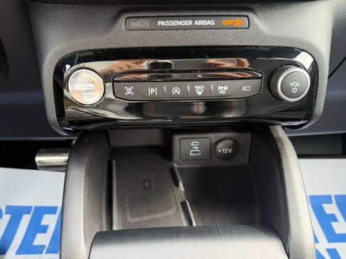 Used 2023 Ford Escape ST-Line Elite image 24