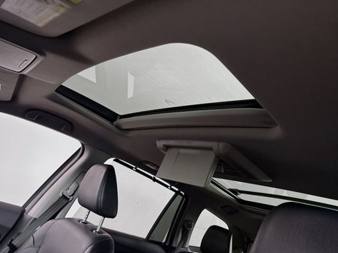 Used 2016 Honda Pilot Elite image 50