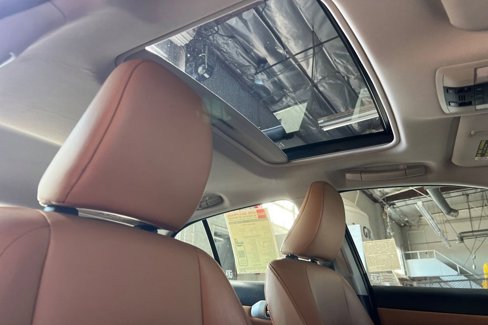 Used 2012 Lexus CT 200h image 17