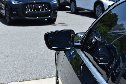 Used 2021 BMW 330i Sedan w/ Premium Package image 16