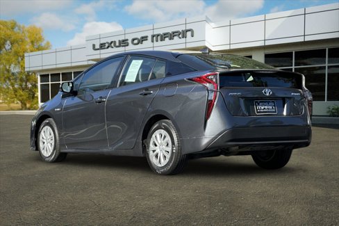 Used 2017 Toyota Prius Four image 4