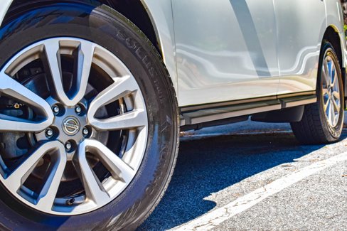 Used 2015 Nissan Pathfinder SV image 5