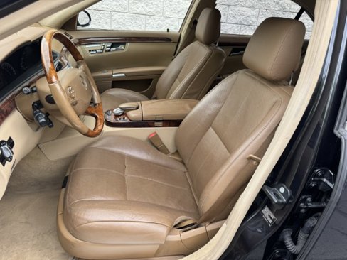 Used 2008 Mercedes-Benz S 550 4MATIC image 7