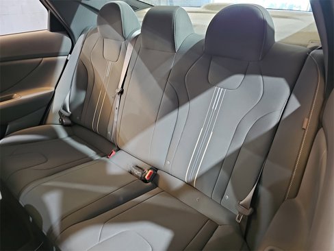 New 2025 Hyundai Elantra Sport image 13