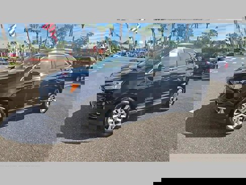 Used 2020 Ford Edge SEL w/ Cold Weather Package image 26