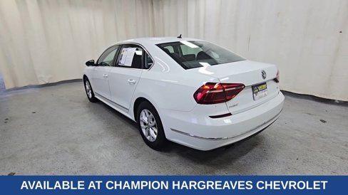 Used 2017 Volkswagen Passat 1.8T S image 10