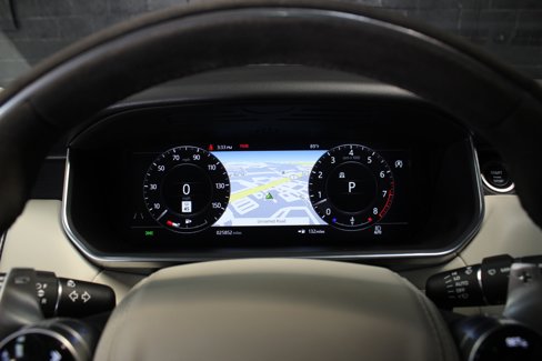 Used 2020 Land Rover Range Rover Sport HST image 43